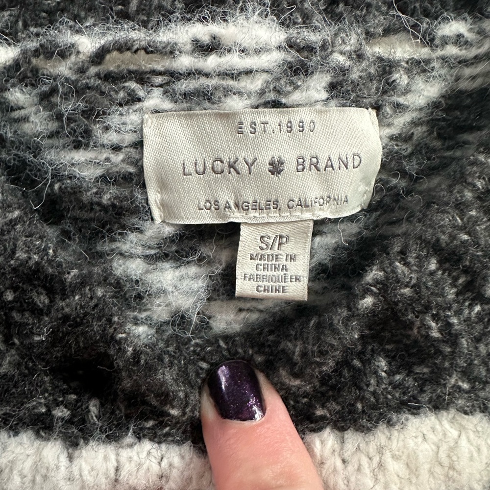 Lucky Brand Charcoal Grey and Off White Geometric Crewneck Sweater - Picture 4 of 9